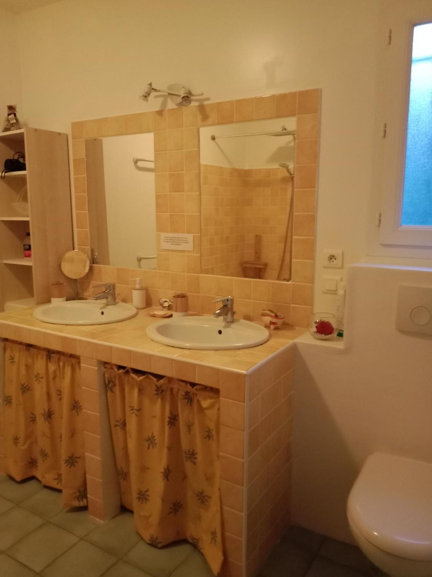 Bed and Breakfast La Farigoulette Лорг Экстерьер фото